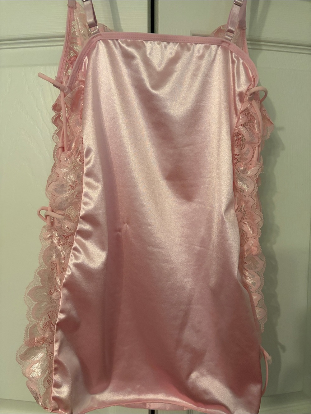 Pink Satin Lace-Trim Chemise Slip With Sides That Tie Adjustable Straps S/M Y2K - Picture 6 of 7